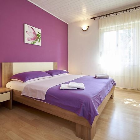 Apartments And Rooms With Parking Space Trogir - 13102 Δωμάτιο φωτογραφία