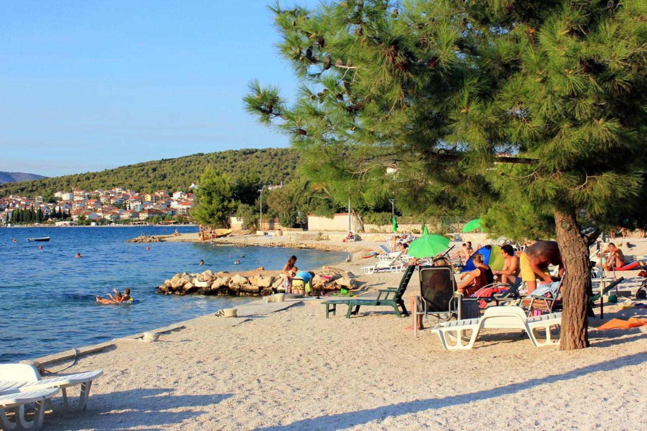 Apartments And Rooms With Parking Space Trogir - 13102 Εξωτερικό φωτογραφία
