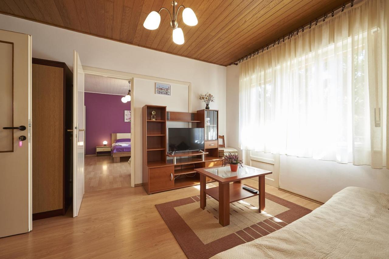 Apartments And Rooms With Parking Space Trogir - 13102 Εξωτερικό φωτογραφία