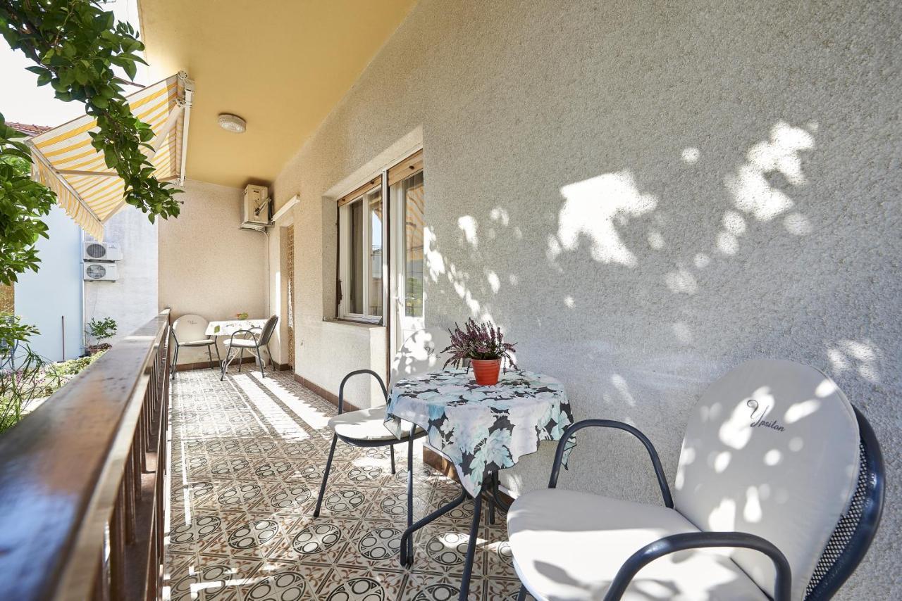 Apartments And Rooms With Parking Space Trogir - 13102 Εξωτερικό φωτογραφία